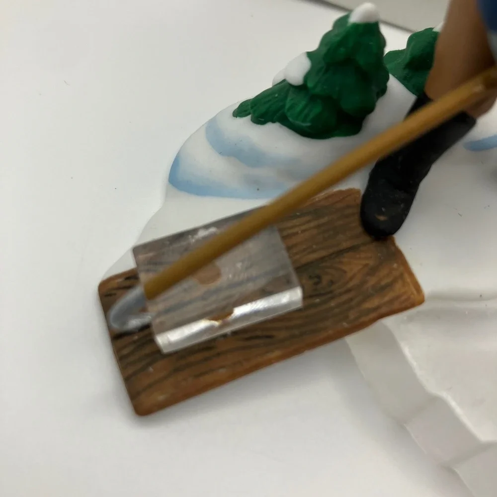 Dept 56 Heritage Village Blue Star Ice Harvesters Set of 2 Figurines Retired VTG